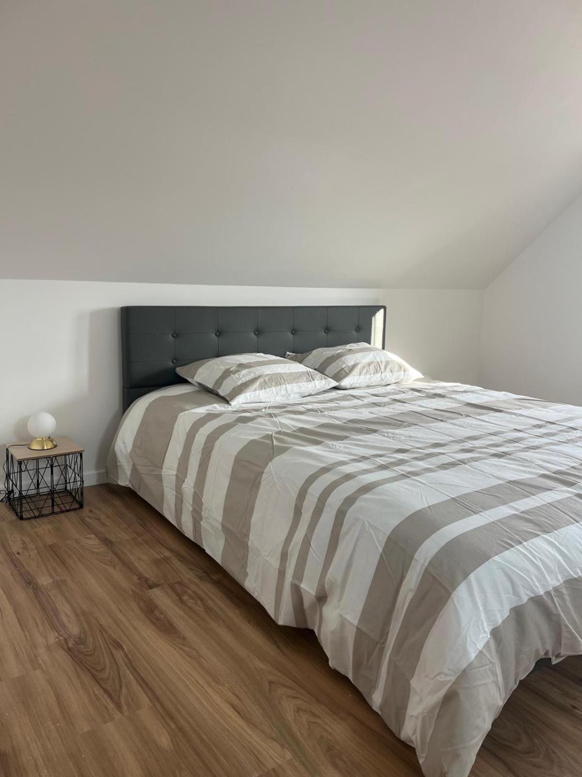 Ferienwohnung Duplex Moderne A 10 Minutes De Colmar Wintzenheim Exterior foto